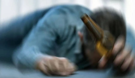 145 miligram alkollü içki tesiri altında çevreye rahatsızlık verdi: Suçüstü yakalandı