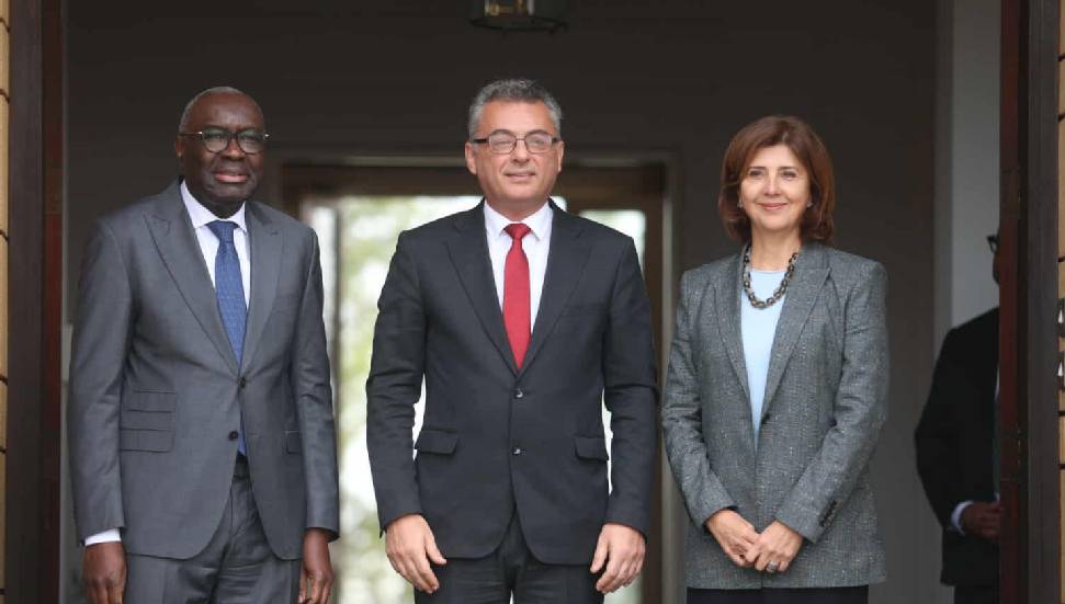 Lliderlerin ara bölgedeki görüşmesi tamamlandı