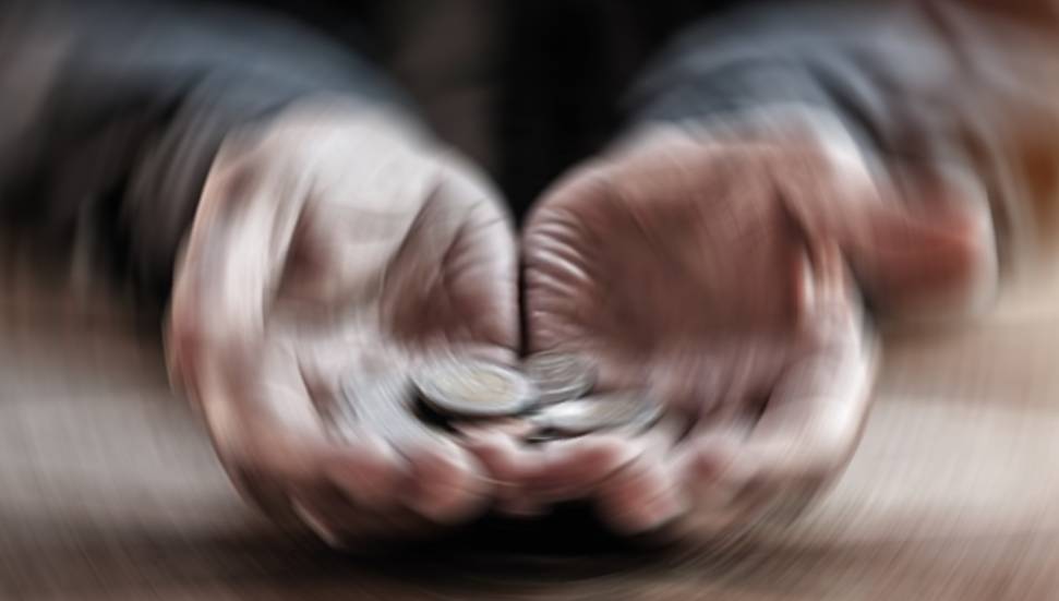 ‘Dilenci’ suçüstü yakalandı