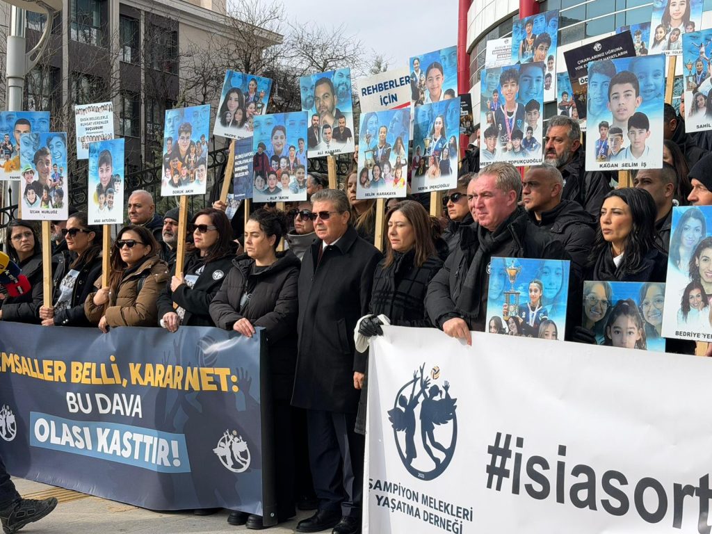 Grand İsias Otel davasında kamu görevlileri serbest bırakıldı