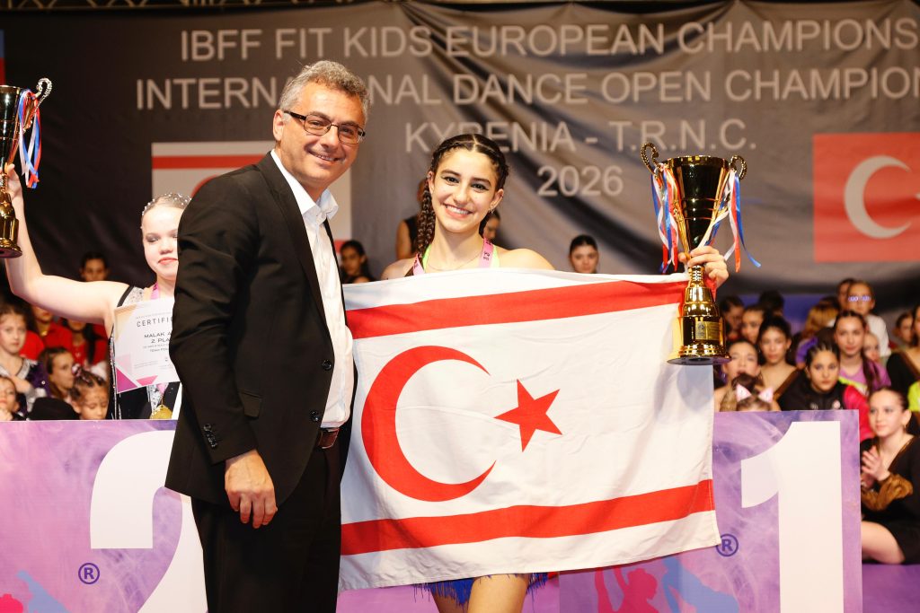 Erhürman, IBFF FIT Kids Avrupa Şampiyonası’nda ödülleri takdim etti