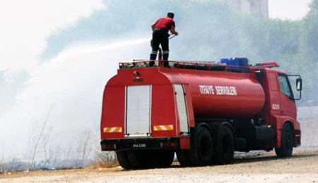 Yedikonuk’ta karavan yangını: Maddi hasar meydana geldi