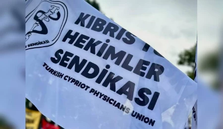Hekimler Sendikası: Sağlık Bakanlığı “böl-yönet politikası” uyguluyor