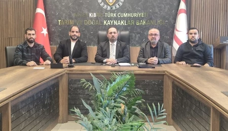 Arıcılar, Bakan Hüseyin Çavuş’u ziyaret etti: Planlanan destekler konuşuldu