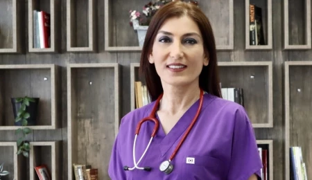 Özlem Gürkut: 32 saattir uyumamış bir doktorun sizi ameliyat etmesine razı mısınız?