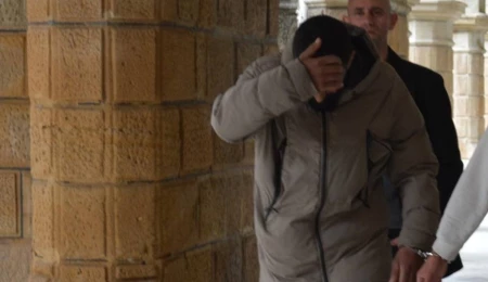 Bankta unutulan cep telefonunu çaldı: 20 günü aşmayacak süreyle cezaevine gönderildi