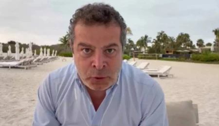 Cüneyt Özdemir Meksika’da mahsur kaldı: Yollar kapalı araçlar ateşe verildi