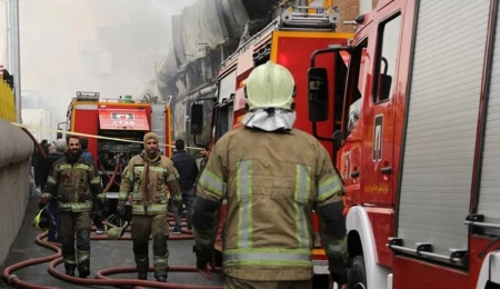 İran’da bir helikopter sebze-meyve haline düştü