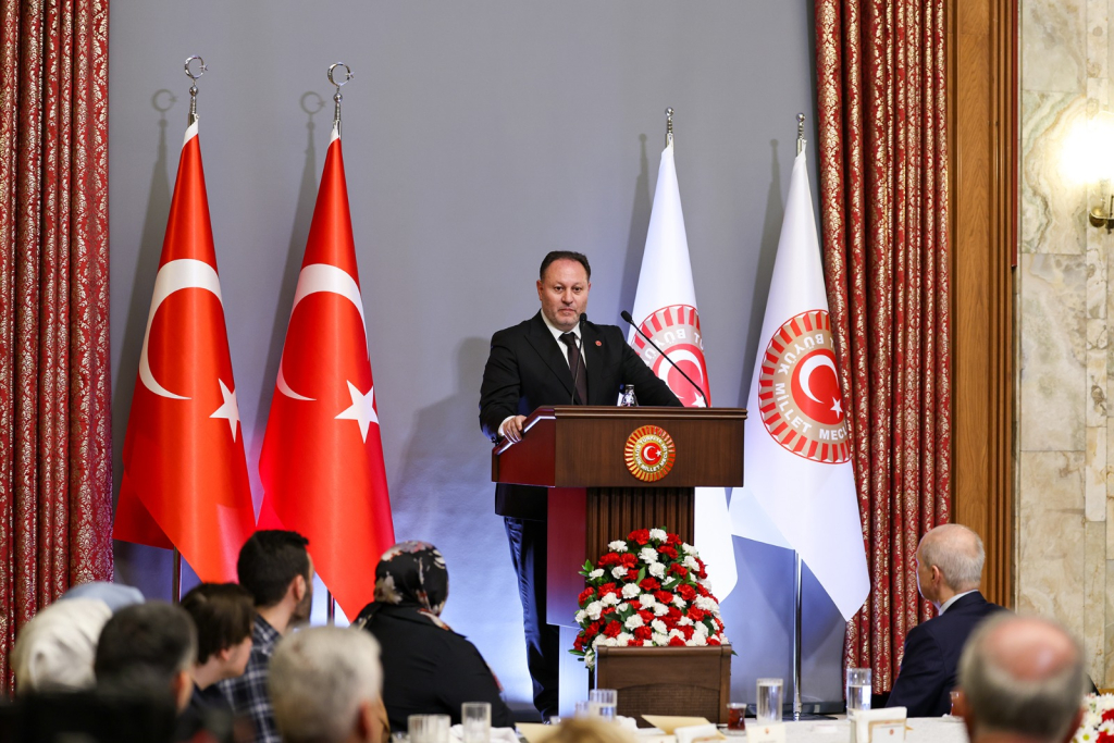 Öztürkler: KKTC asla yalnız değil