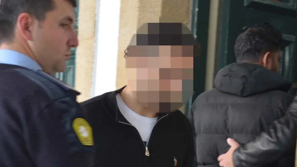 Yasa dışı botoks: Doktor cezaevine gönderildi