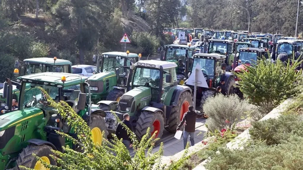 Rum çiftçiler  14 Şubat’ta protesto yürüyüşü düzenliyor