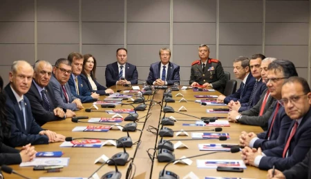 Meclis’te Başbakan Üstel başkanlığında Orta Doğu toplantısı: Tedbirler gözden geçirildi