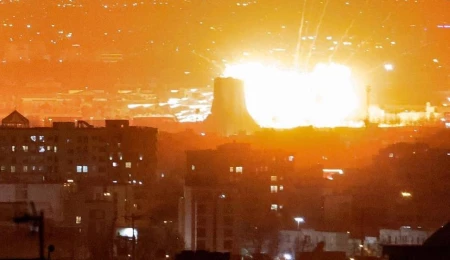 Tahran’da en az 460 ölü, 4 binden fazla yaralı