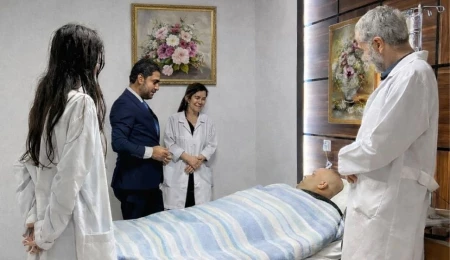 Ahmet Savaşan’dan 14 Mart’ta hastane ziyaretleri: Sağlıkta tam gün dönemi başladı