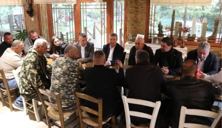 Üstel: Bizleri korumak için gelen F-16’larımıza ‘hoş geldiniz’ diyemeyenleri de bu halk görüyor