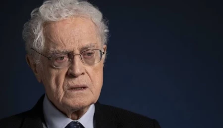 Fransa’nın eski başbakanı Lionel Jospin hayatını kaybetti