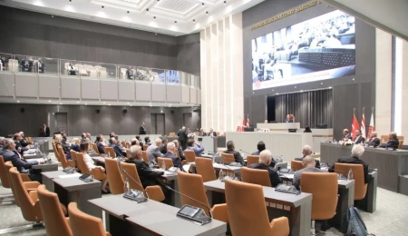 Meclis’te hayat pahalılığı düzenlemesinin komitede ivedilikle görüşülmesi kararı alındı