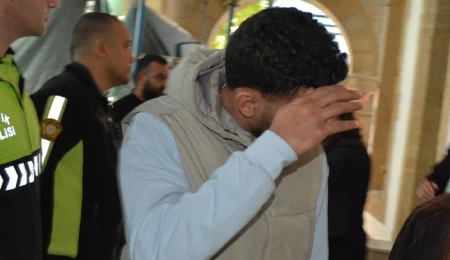 Yaklaşık 70 gram uyuşturucu maddeyle yakalanmakla itham edilen zanlı 8 gün tutuklu