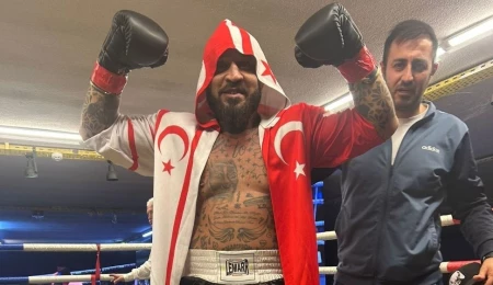 Metin Turunç, Dünya Kadınlar Günü’nde ringe Çıktı, WBC yolunda kritik engeli aştı