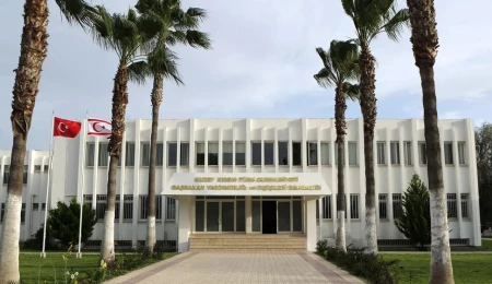 Larnaka’daki Hala Sultan Tekkesi ziyaretine ‘güvenlik’ engeli: Dışişleri Bakanlığı’ndan sert tepki