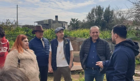 Fikri Ataoğlu, “Ada Çocukları” dizisi setini ziyaret etti