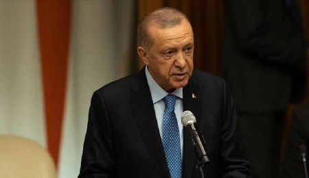 Türkiye Cumhurbaşkanı Erdoğan’dan yoğun İran diplomasisi