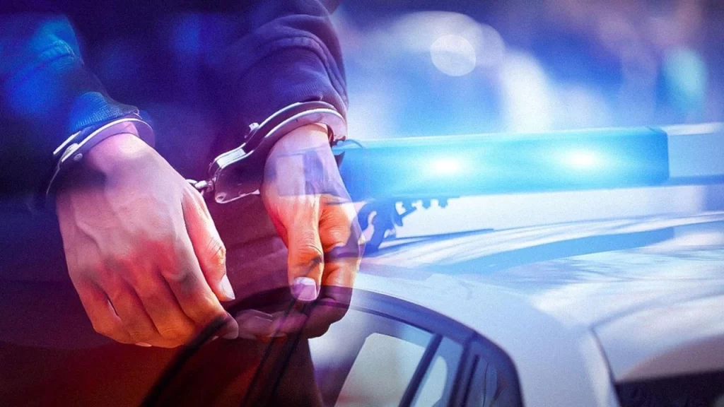 Marketten içki çalan 24 yaşındaki genç tutuklandı