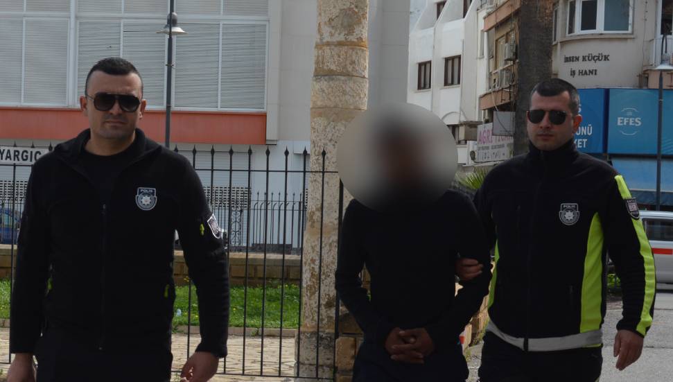 Uyuşturucuyla yakalanan zanlılar serbest