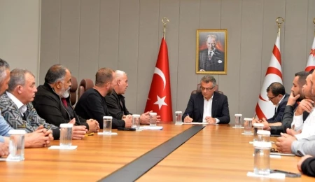 Erhürman, Hayvan Üreticileri ve Yetiştiricileri Birliği’ni kabul etti: Sektörün durumu ele alındı