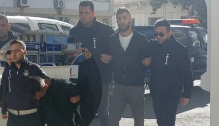 Market hırsızları hücrenin havalandırma demirini sökerek firar ettiler!