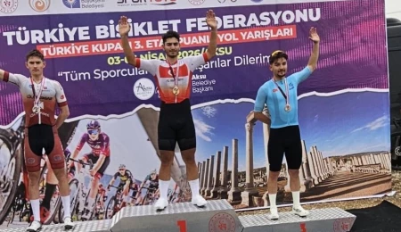 Kıbrıslı Türk bisikletçi Ege Erülkü’den Türkiye’de birincilik