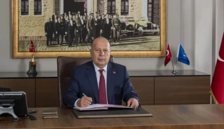 Türkiye’de Yüreğir Belediye Başkanı Ali Demirçalı görevden uzaklaştırıldı