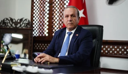 Fikri Ataoğlu’dan 23 Nisan mesajı: Çocukların milli değerlerle yetişmesi önceliğimiz