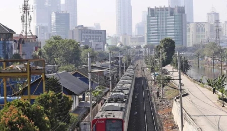 Endonezya’daki tren kazasında ölü sayısı 14’e yükseldi