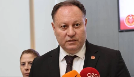 Meclis Başkanı Öztürkler’den Anneler Günü mesajı: Kıbrıs Türk anneleri her şeyin en iyisine layıktır