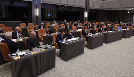 Meclis’te bütçe gerilimi: İncirli’den hükümete “yüzme bilmiyor, boğuluyor” eleştirisi