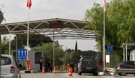 Rum Gümrük Dairesi’nden Kuzey Kıbrıs’tan 200 litre mazot aldığı tespit edilen şahsa 800 Euro ceza