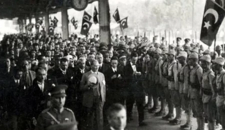 Atatürk’ün ‘doğum günüm’ dediği gün: Bugün 19 Mayıs Atatürk’ü Anma, Gençlik ve Spor Bayramı!