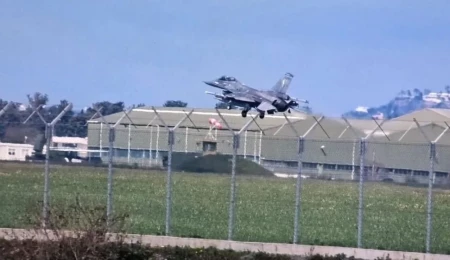 Yunanistan F-16’ları dönüşümlü olarak Güney Kıbrıs’ta tutacak