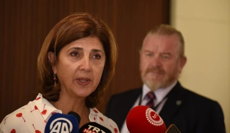 Maria Angela Holguin 6 Haziran’da Kıbrıs’a geliyor