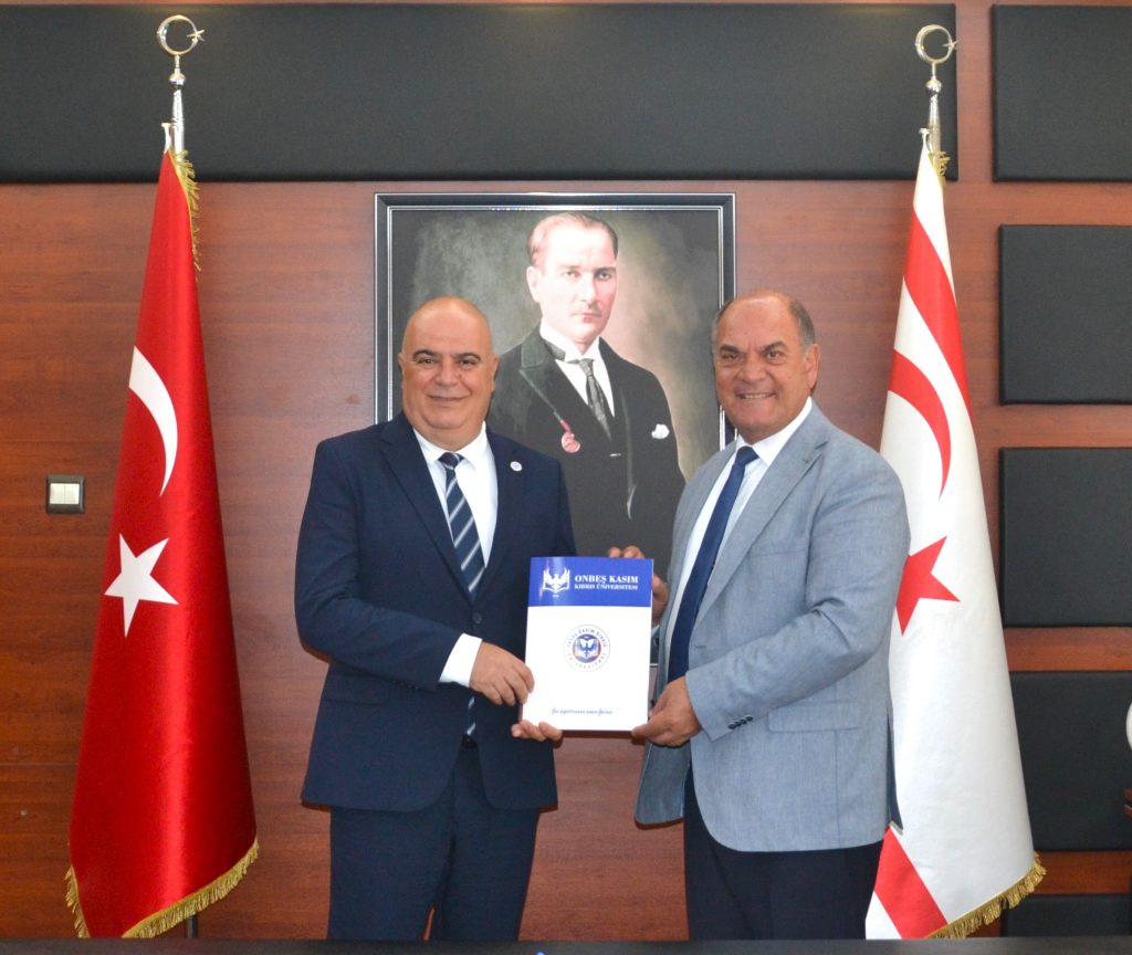 Değirmenlik Akıncılar Belediyesi ile Onbeş Kasım Kıbrıs Üniversitesi eğitim protokolü imzaladı