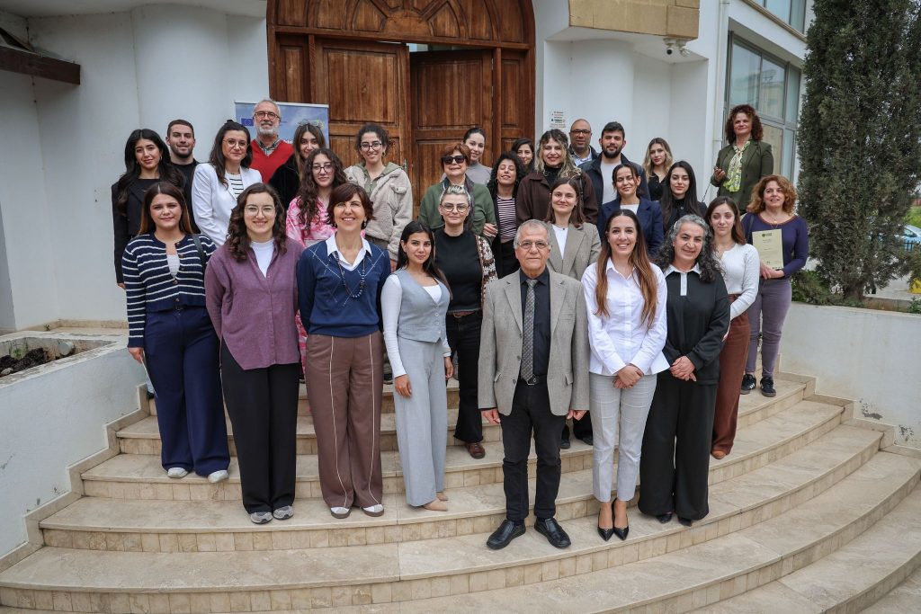 Yeşil Barış Hareketi’nin avukatlara yönelik iki gün süren çevre hukuku eğitimi tamamlandı