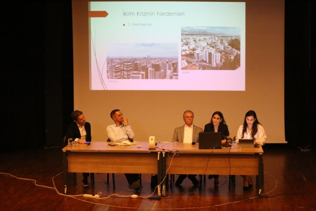 “İklim Krizi ve Sürdürülebilir Yapılaşma” paneli yapıldı