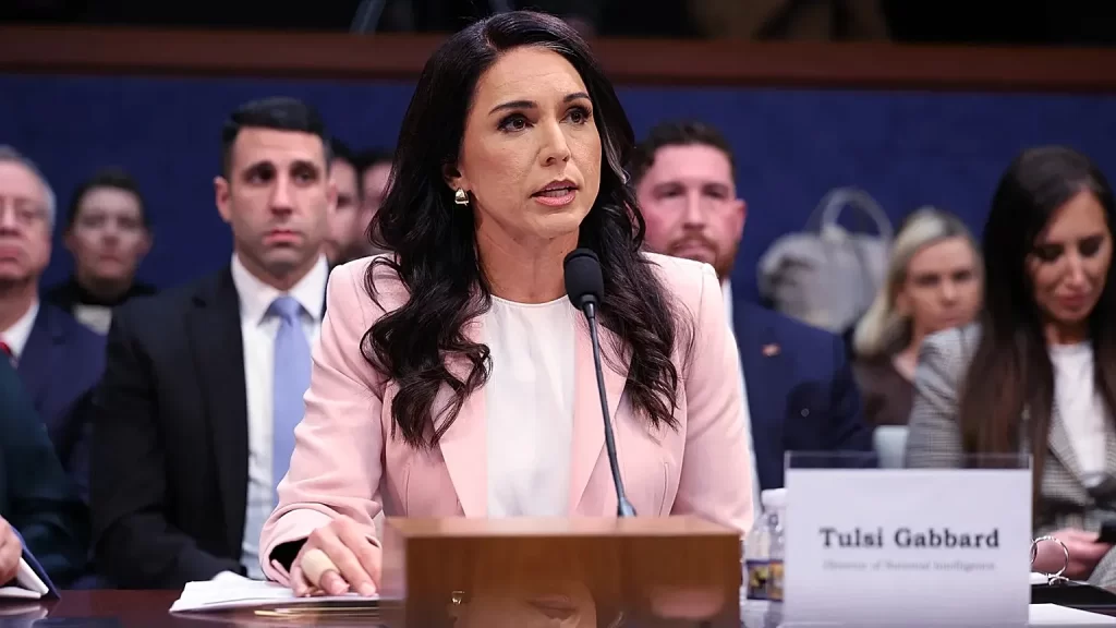 ABD’de İstihbarat Direktörlüğünden istifa eden Gabbard, ülkenin “Örtbas edilen” laboratuvarlarını açıkladı