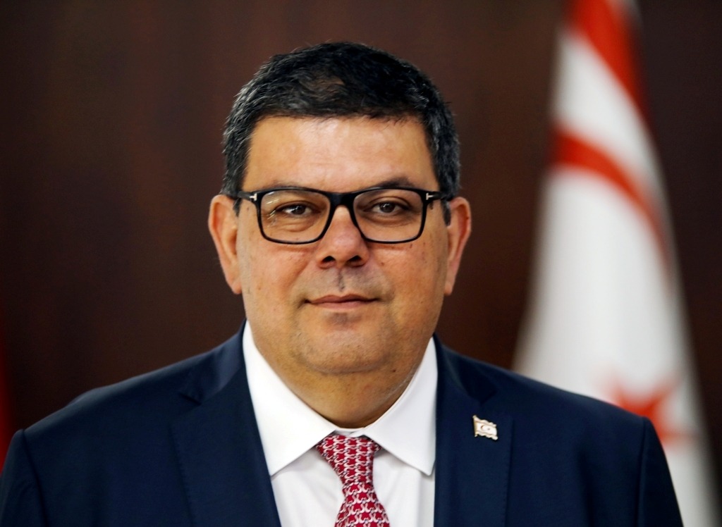 Berova: “Babalarımız aile yapımızın en güçlü dayanaklarından biridir”