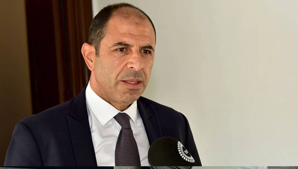 Özersay: WhatsApp ve Instagram hesaplarım kapatıldı, yeni bir saldırı dalgası başladı belli ki!