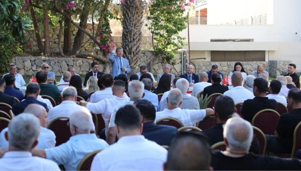 Üstel: Tek yürek olarak seçimlere yürüyeceğiz; UBP sahaya çıktığında karşısında kimse duramaz