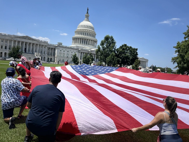Washington’da 4 Temmuz Bağımsızlık Günü etkinlikleri şiddetli fırtına nedeniyle yarıda kesildi