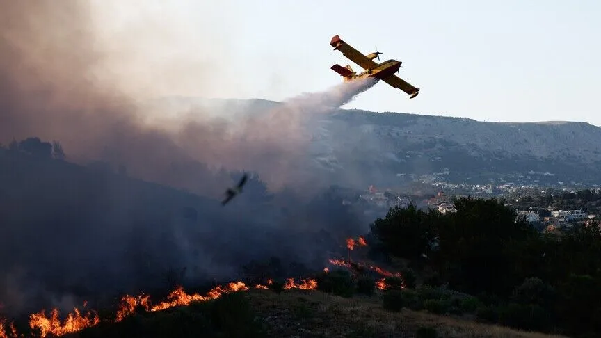 Rodos Adası’nda orman yangını