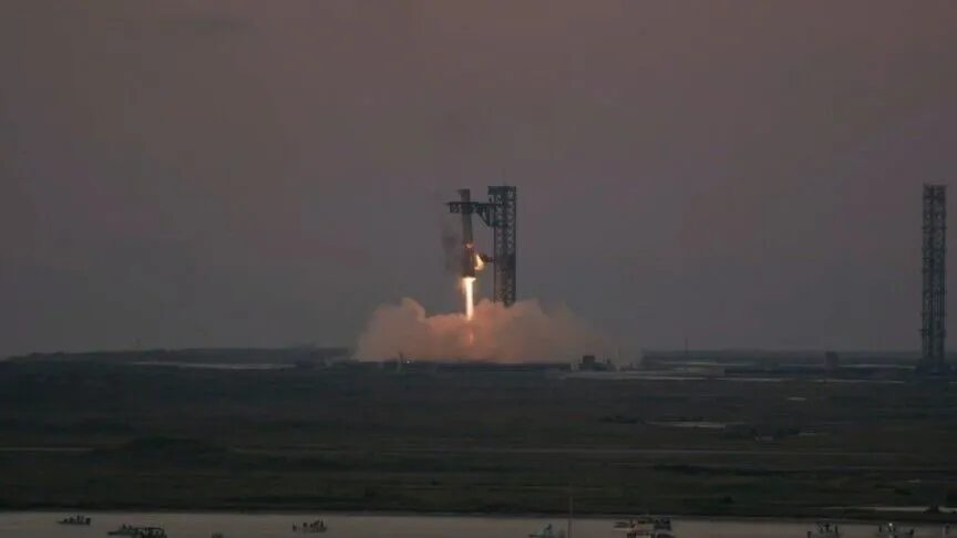 SpaceX, Starship roketiyle 20 uydu fırlattı